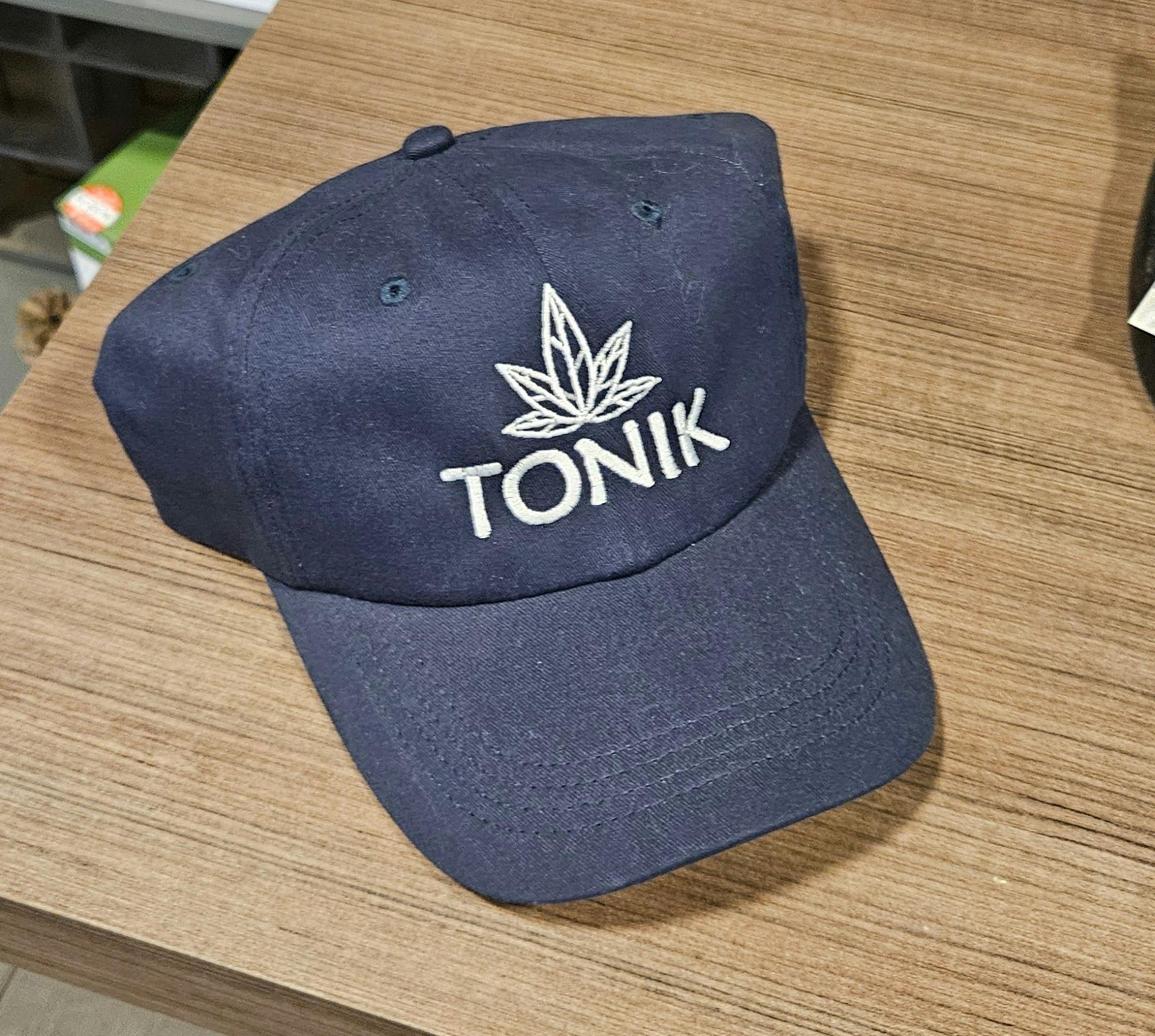 Tonik velcro cap - Navy - white text