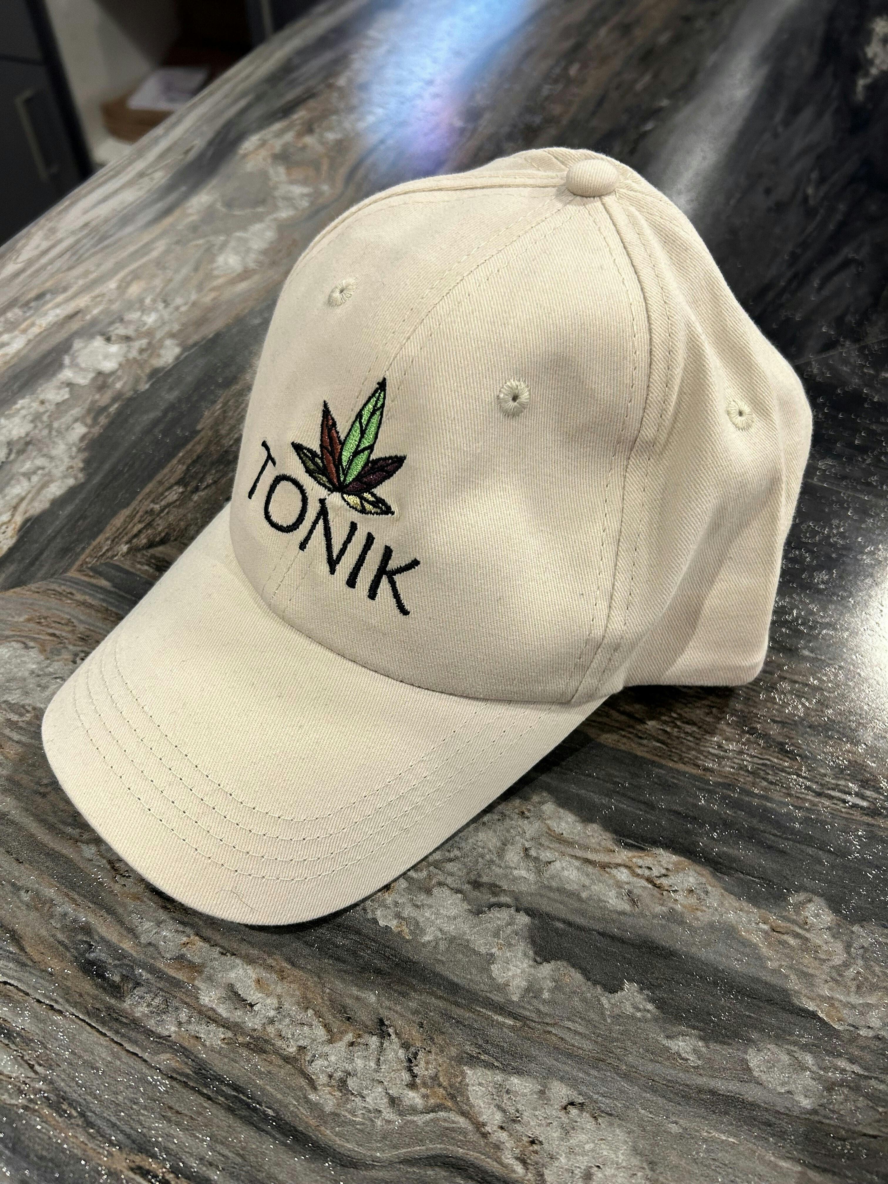 Tonik velcro cap - Stone - black text
