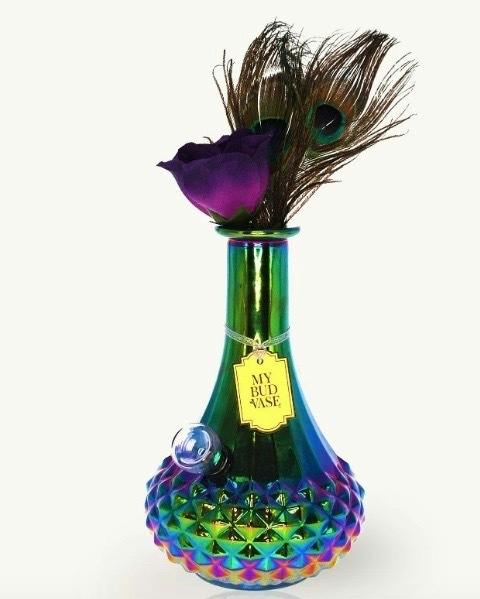 Aurora by My Bud Vase