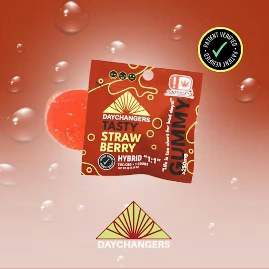 Strawberry Single Gummy By Day Changers 1:1 THC:CBD 250mg (Taxes Included, OTD Pricing)