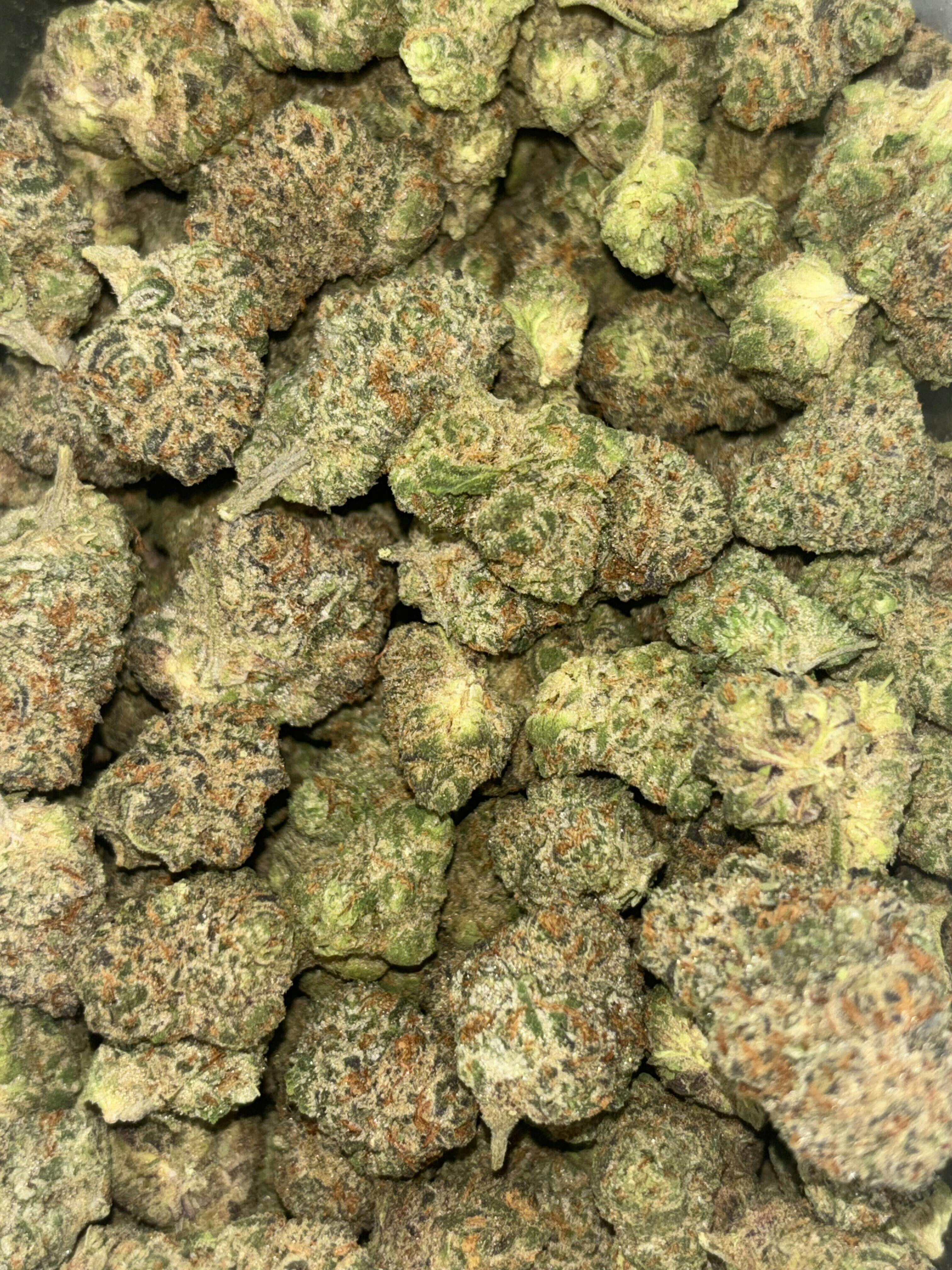 Deluxx Cannabis Bulk | Black Berry Kush - Indica