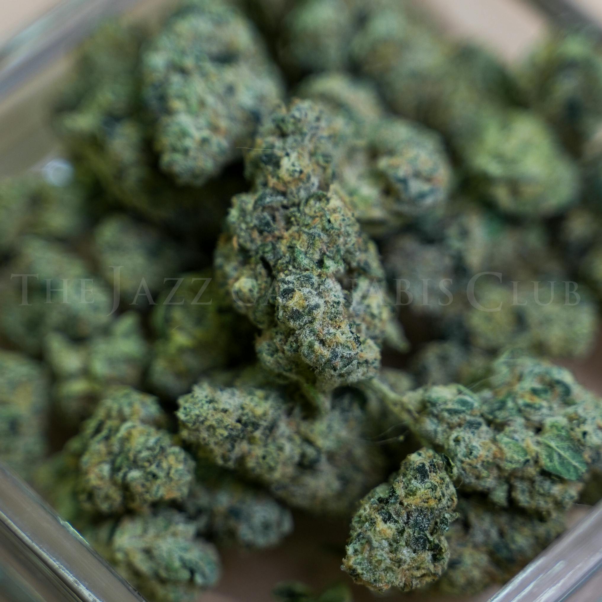 Emerald Fire - Mic Drop Bulk Flower (D)