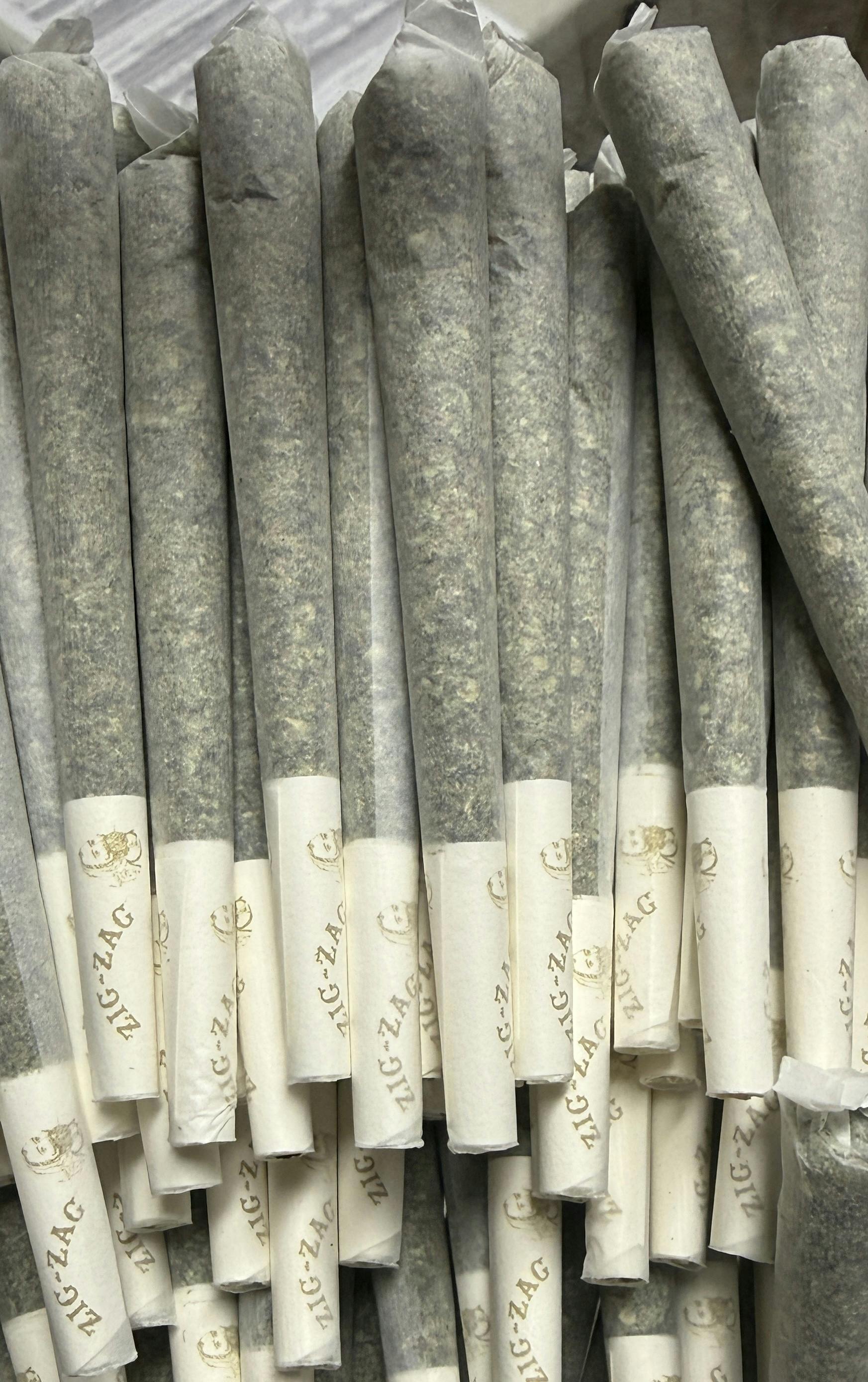 Smokestax - Zig Zag Cone - 1G