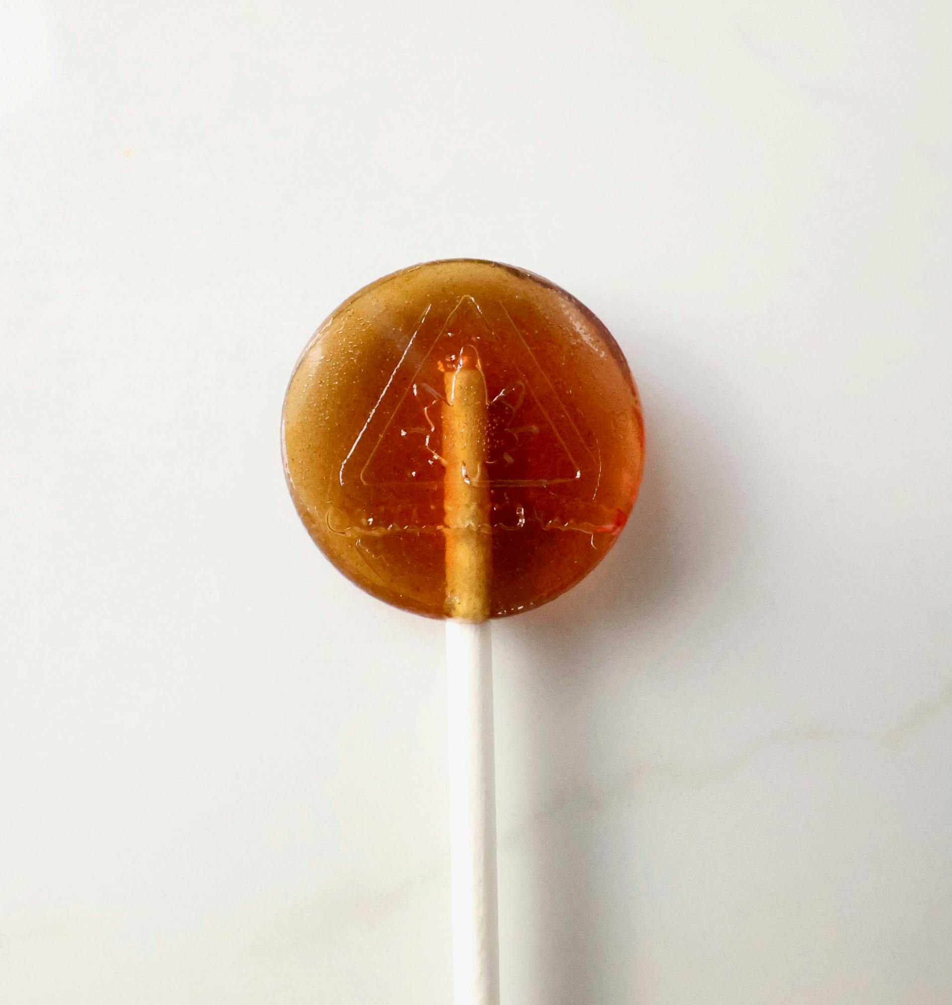 Rootbeer Lollipop - Zenia - 10mg at Kind Farms Reserve Recreational