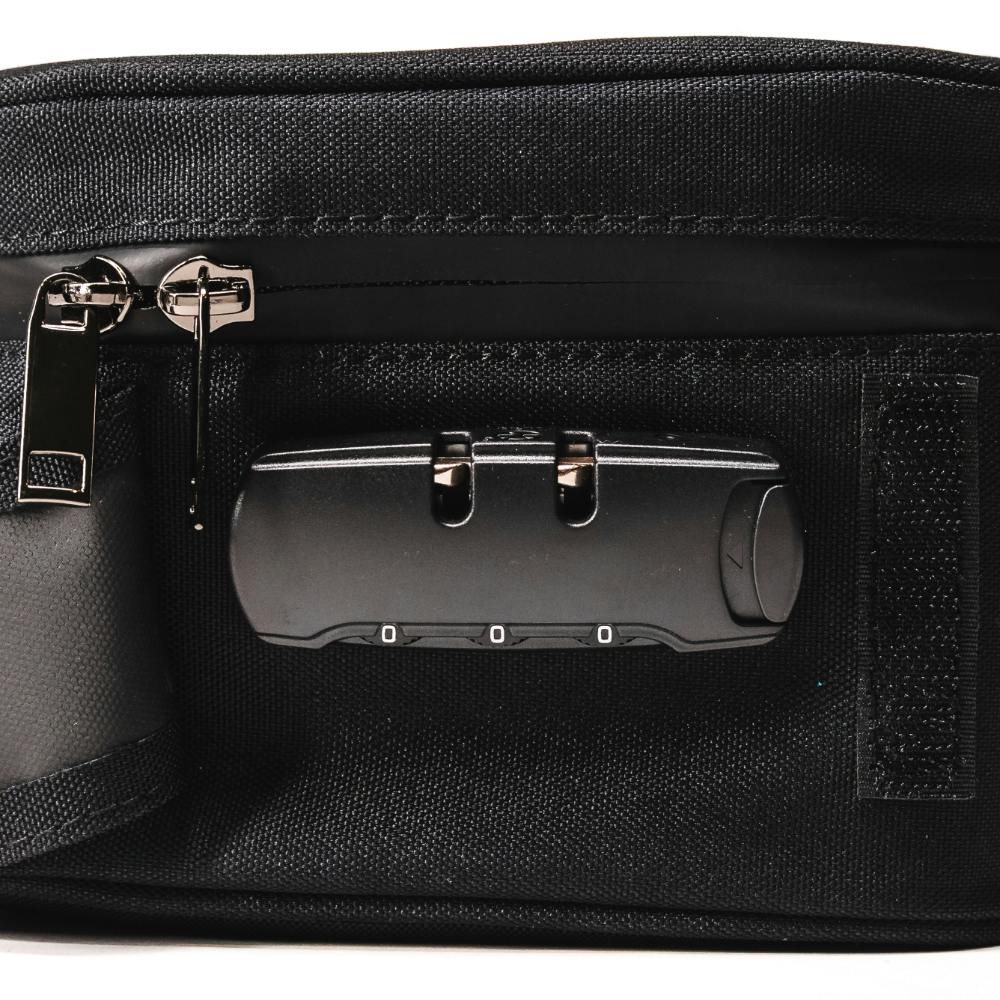 BLAZY SUSAN SMELLPROOF STASH BAG BLACK