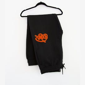Doja - Sweats - Embroidered DOJA Logo