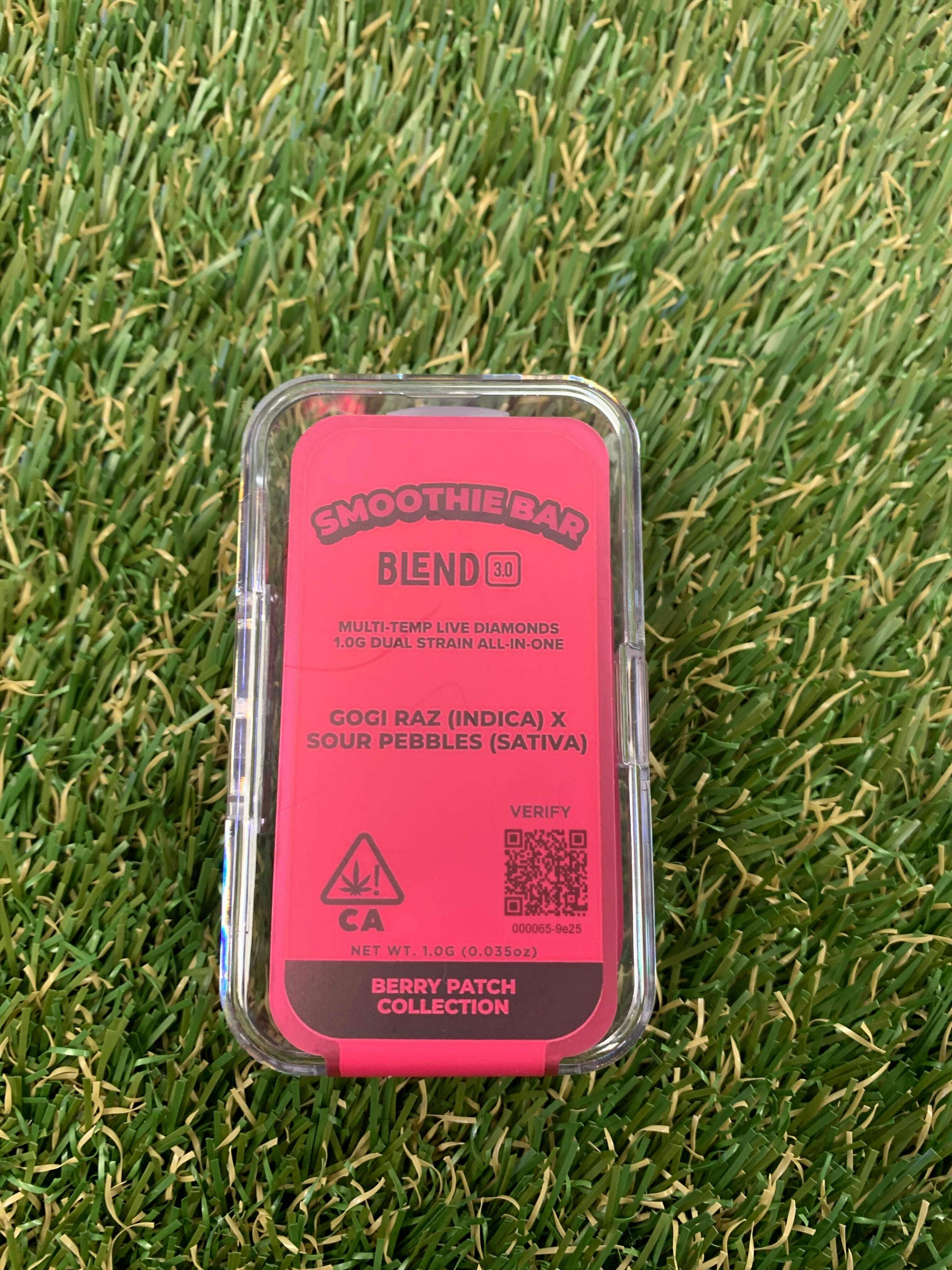 SMOOTHIE BAR - GOGI RAZ X SOUR PEBBLES 1G LLD DISP - 1 gram