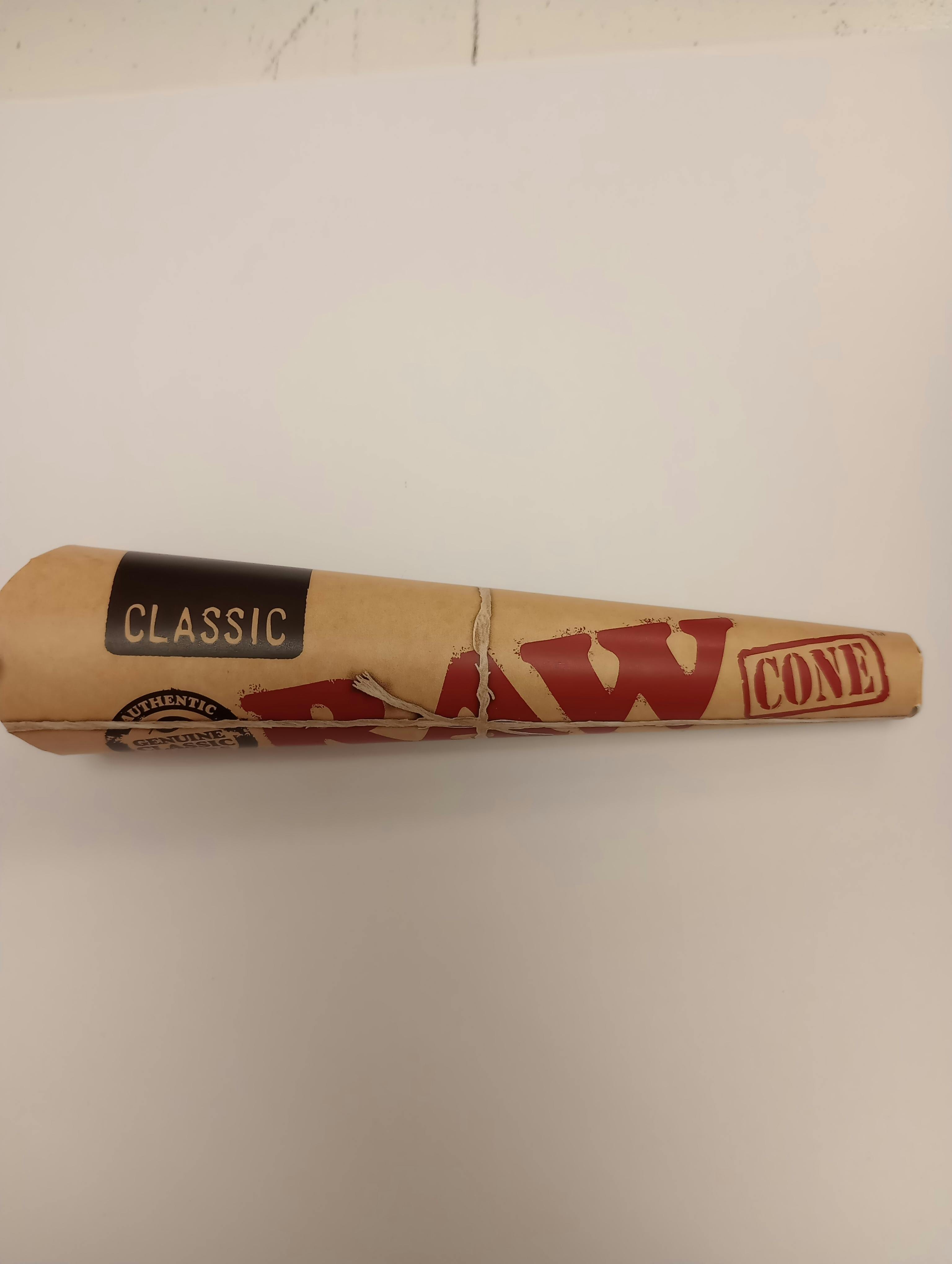 King RAW 1 1/4 6PK at Diamond Leaf