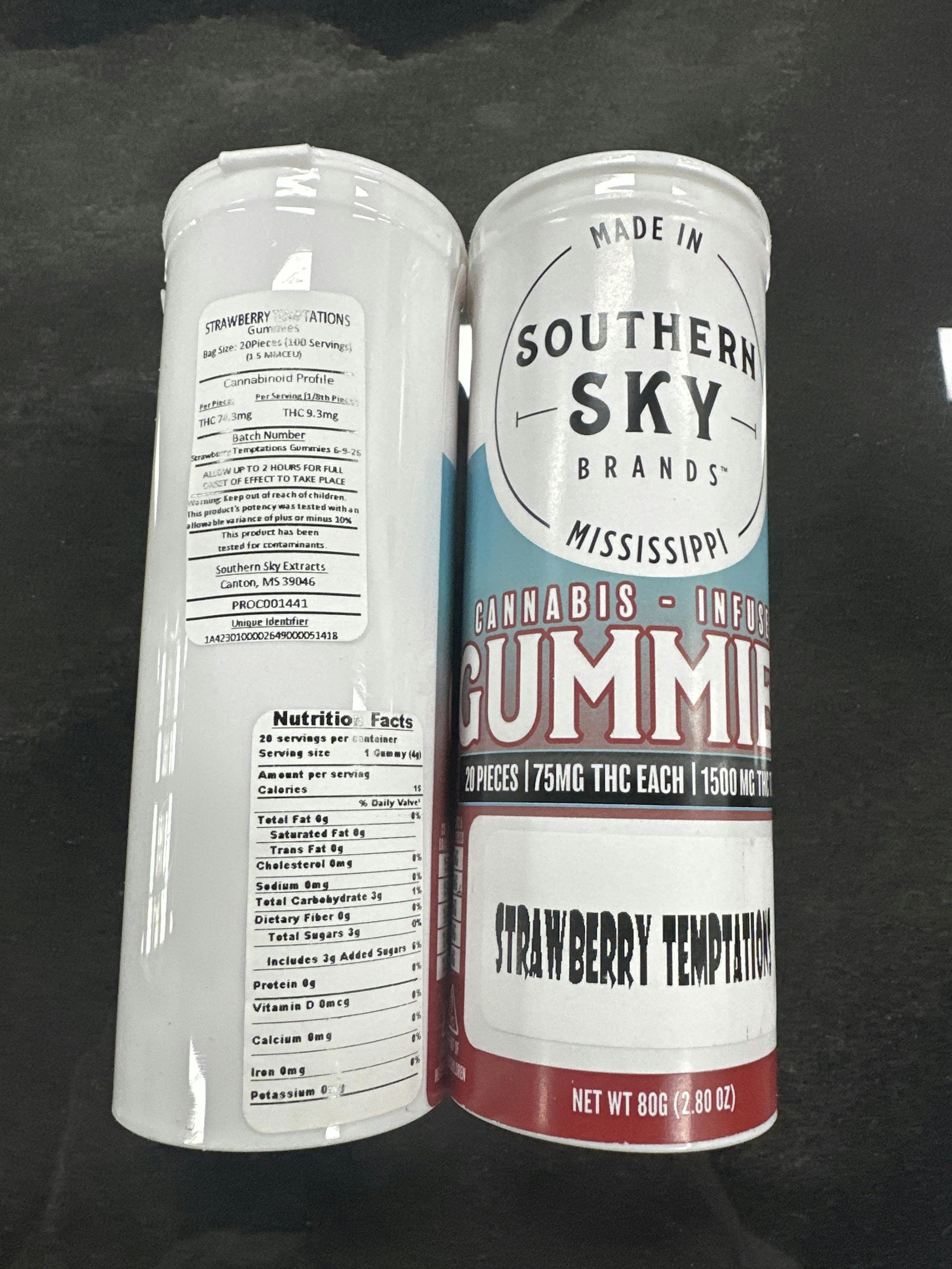 1500mg Strawberry Temptations Distillate Gummy PK (20 pieces) | Southern Sky