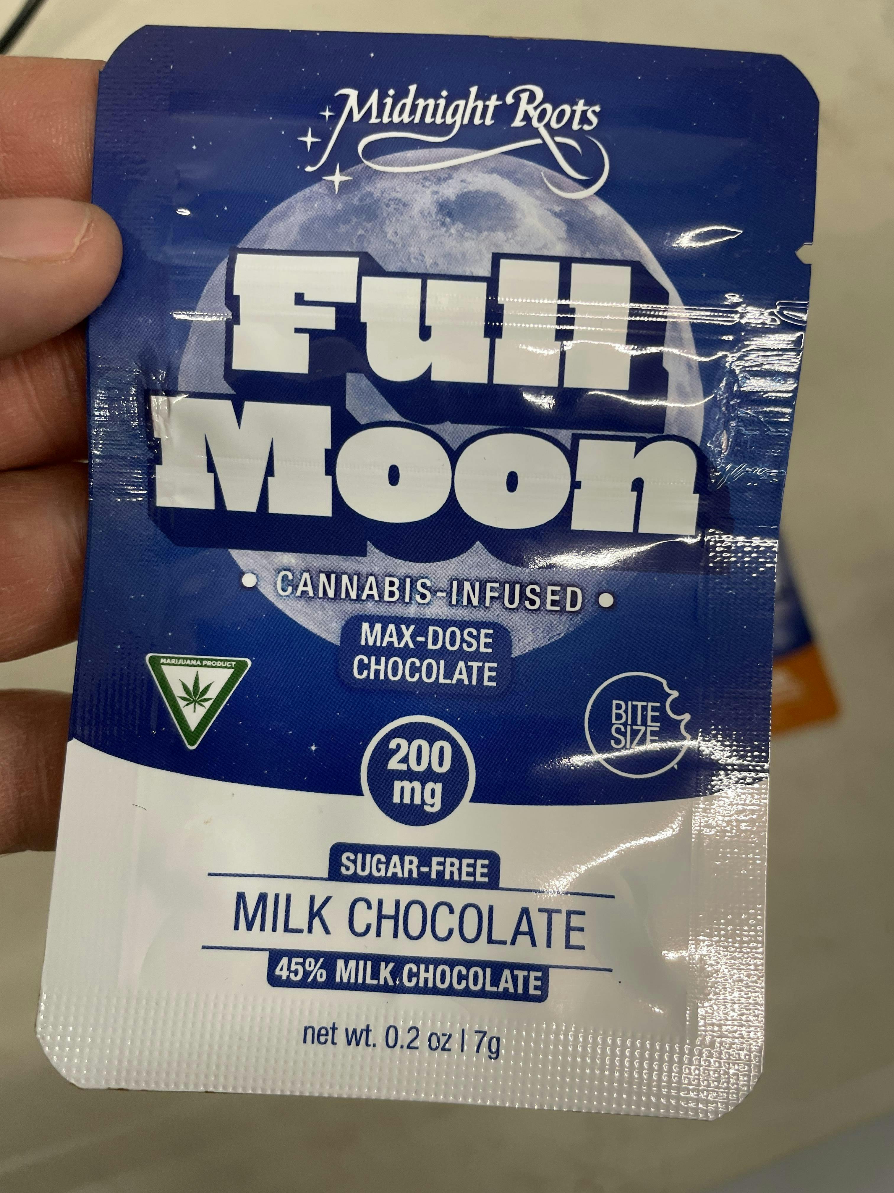 Midnight Roots | Full Moon | Sugar-Free Milk | Milk Chocolate | 200 mg by Midnight Roots