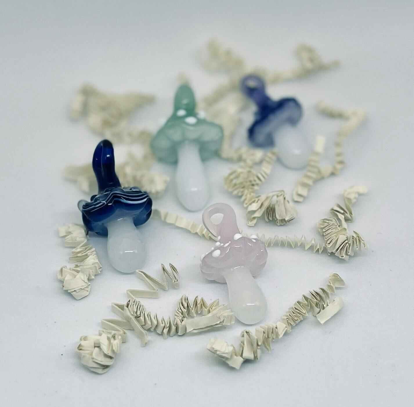 Assorted Pendant I Necklace I Grounded gardens I 1ct