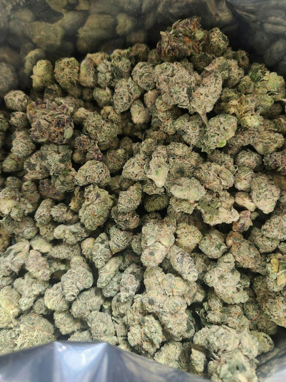 Cali Blaze | Chem Dawg | Deli