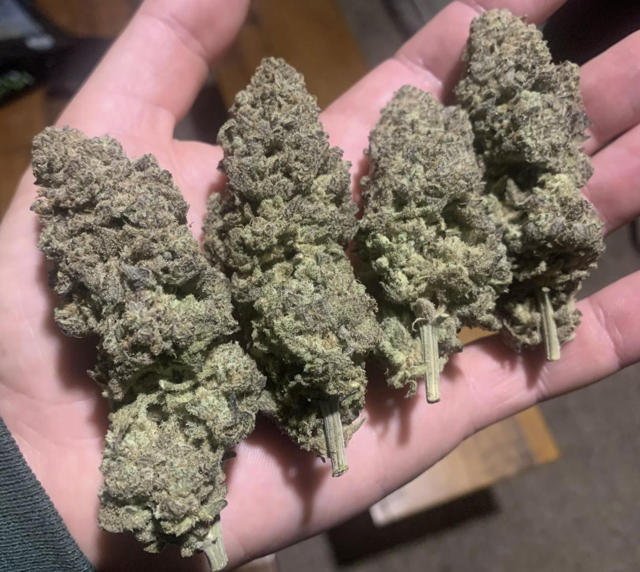 Planet of the Grapes 7g - Pharm Grown - 21.7% - Indica - $120/oz