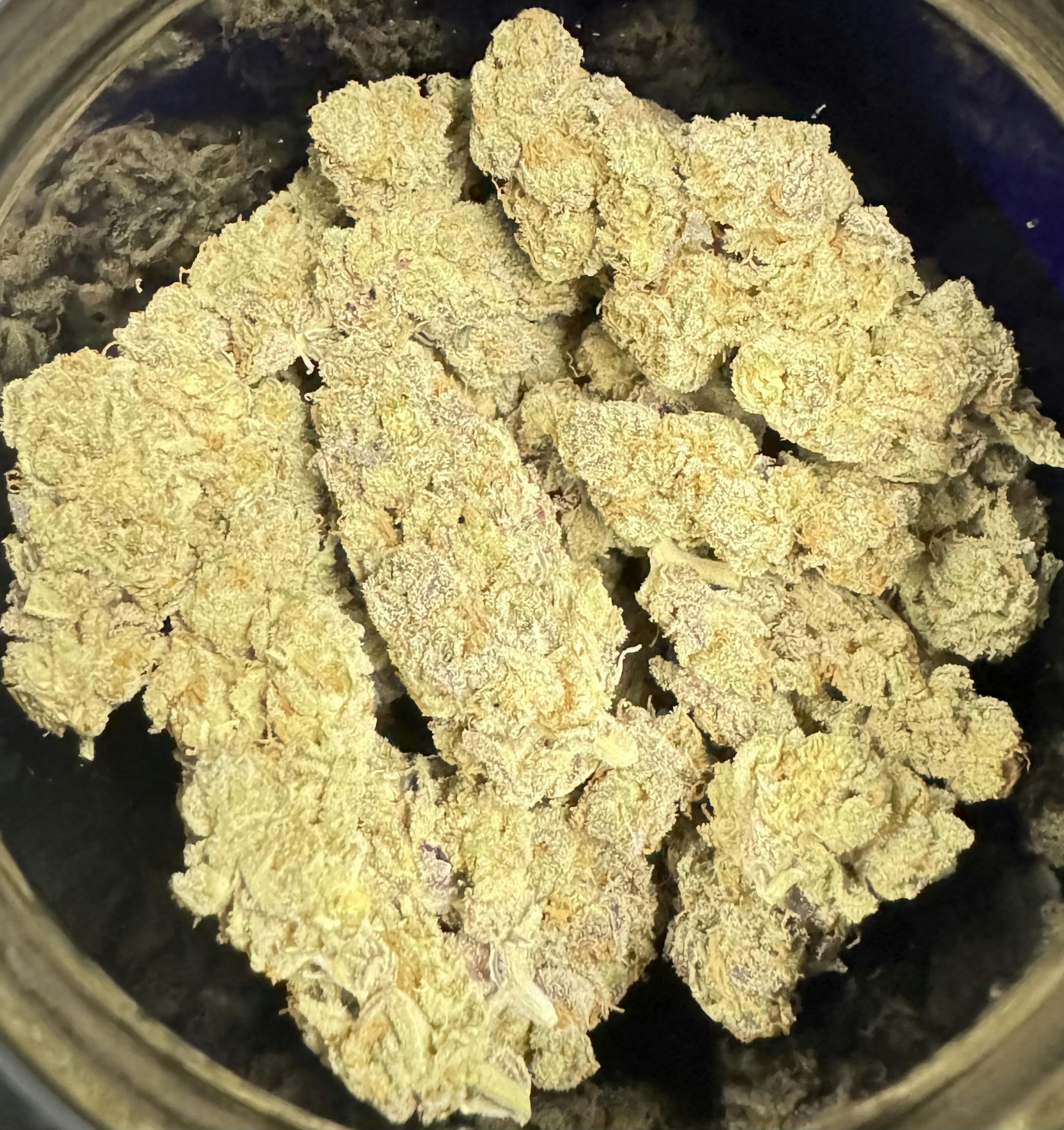 Apple Fritter Bulk Flower By Alaska Cannabis Exchange