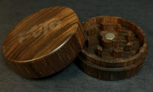 FUTO - Grinder (Walnut)