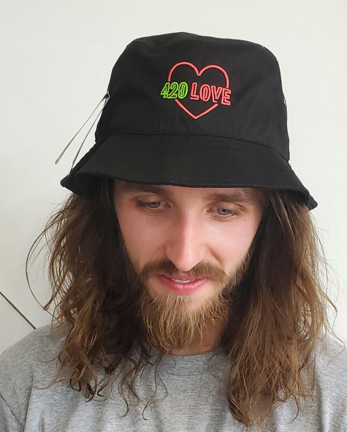 420 Love - Bucket Hat
