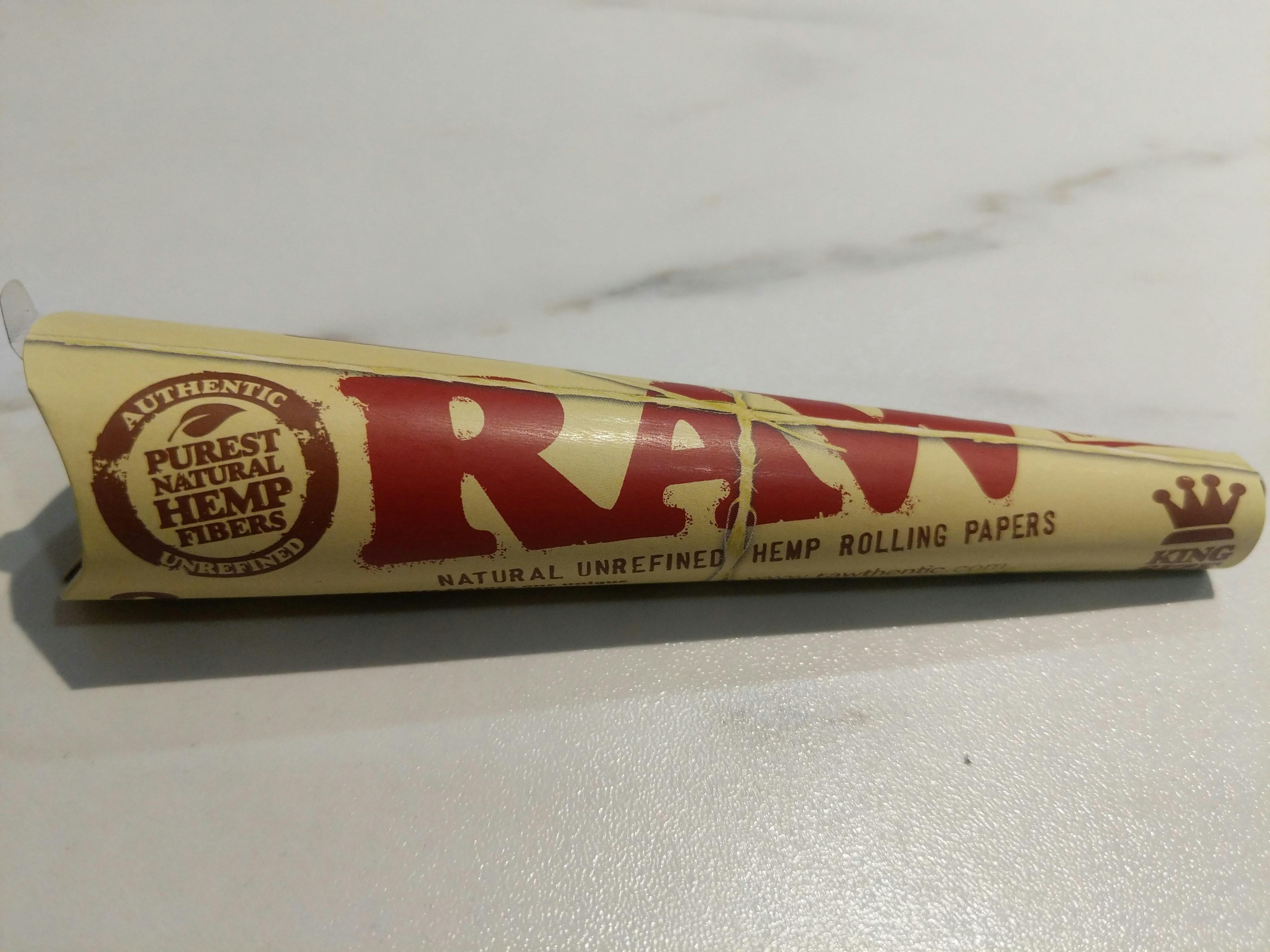 Raw - Organic Hemp Pre-Rolled Cones King Size - 3 pack