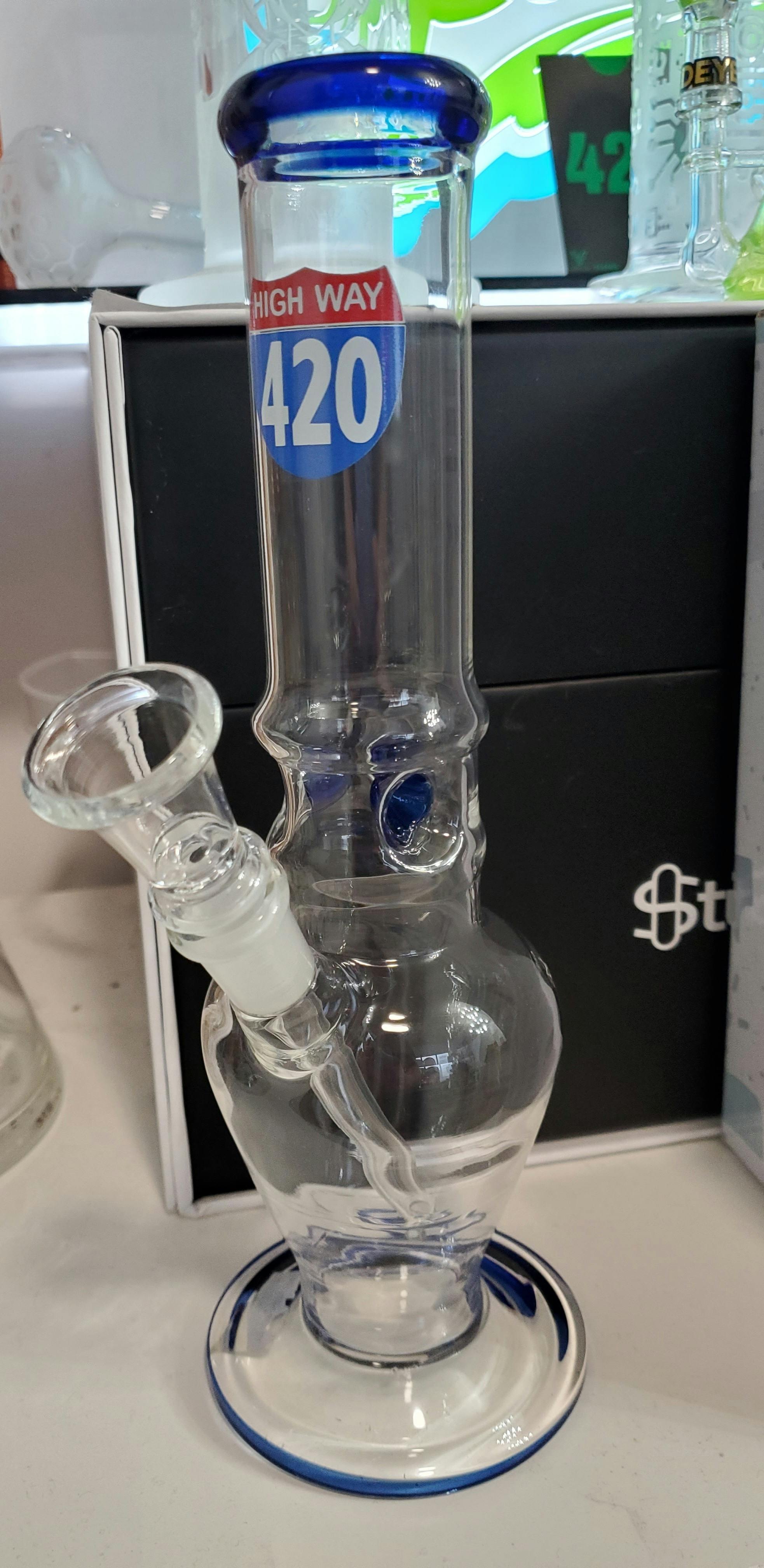 Distant Shore - 10" Bong High Way 420