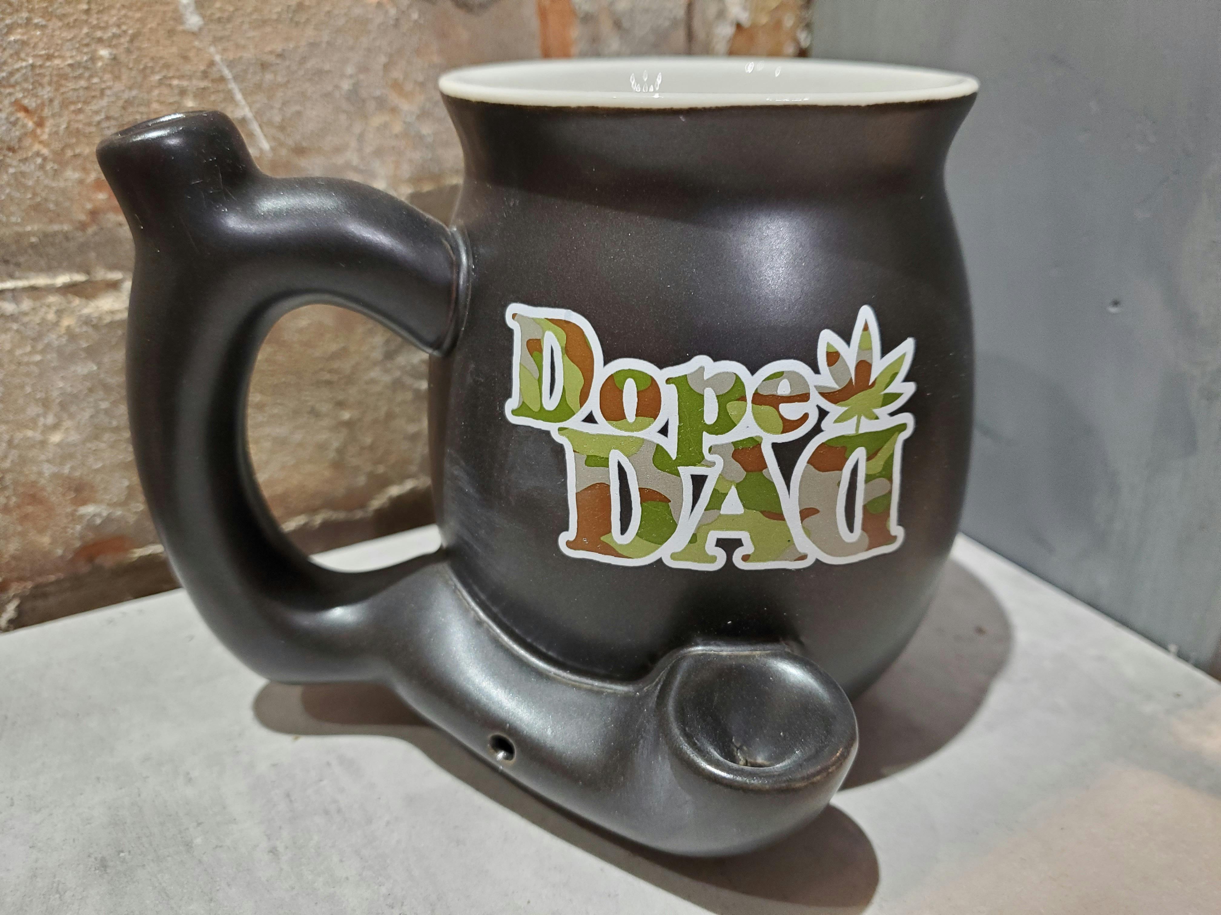 Distant Shores - Mug Pipe - Dope Dad (Camo)