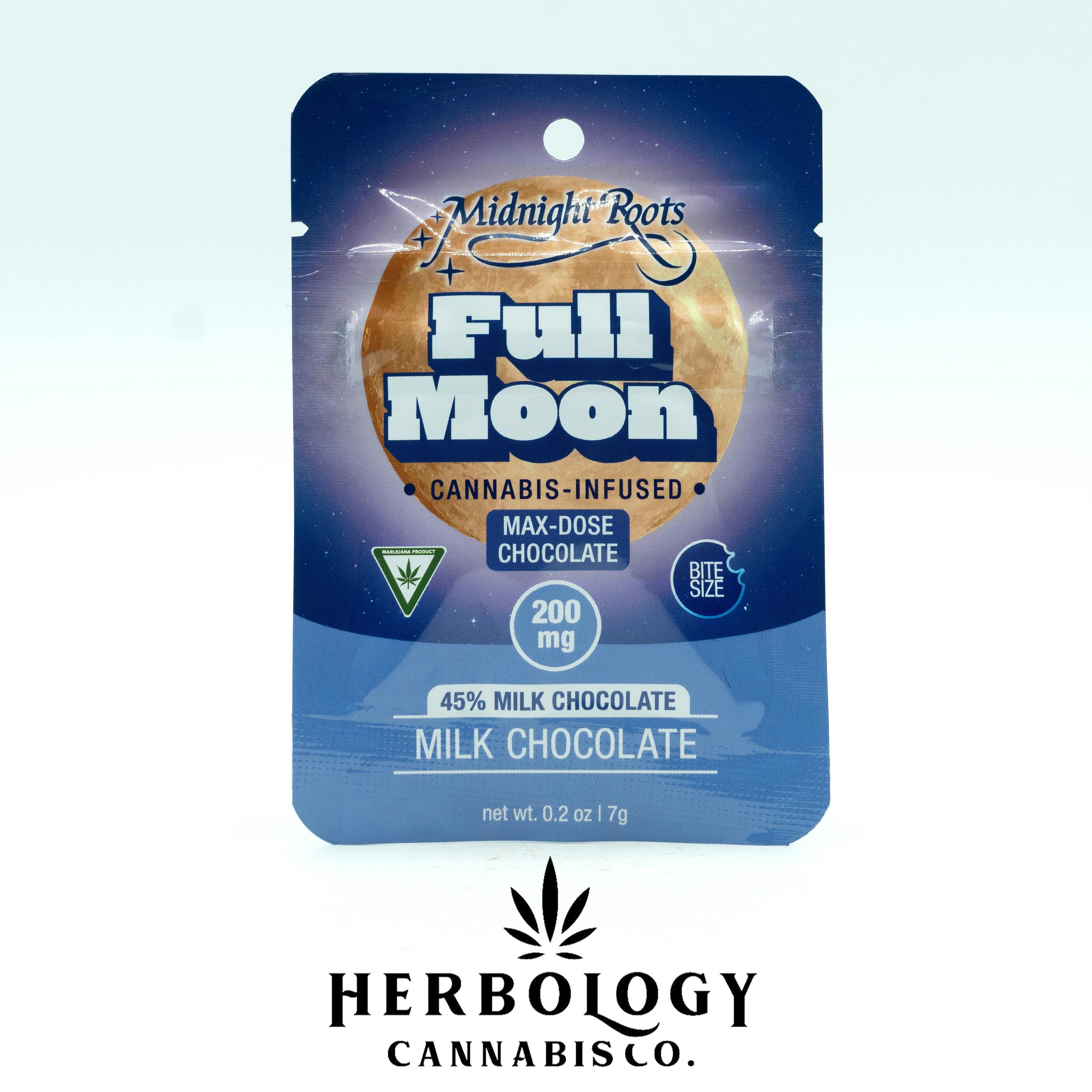 Midnight Roots | Full Moon Chocolate | Milk Chocolate | 200mg