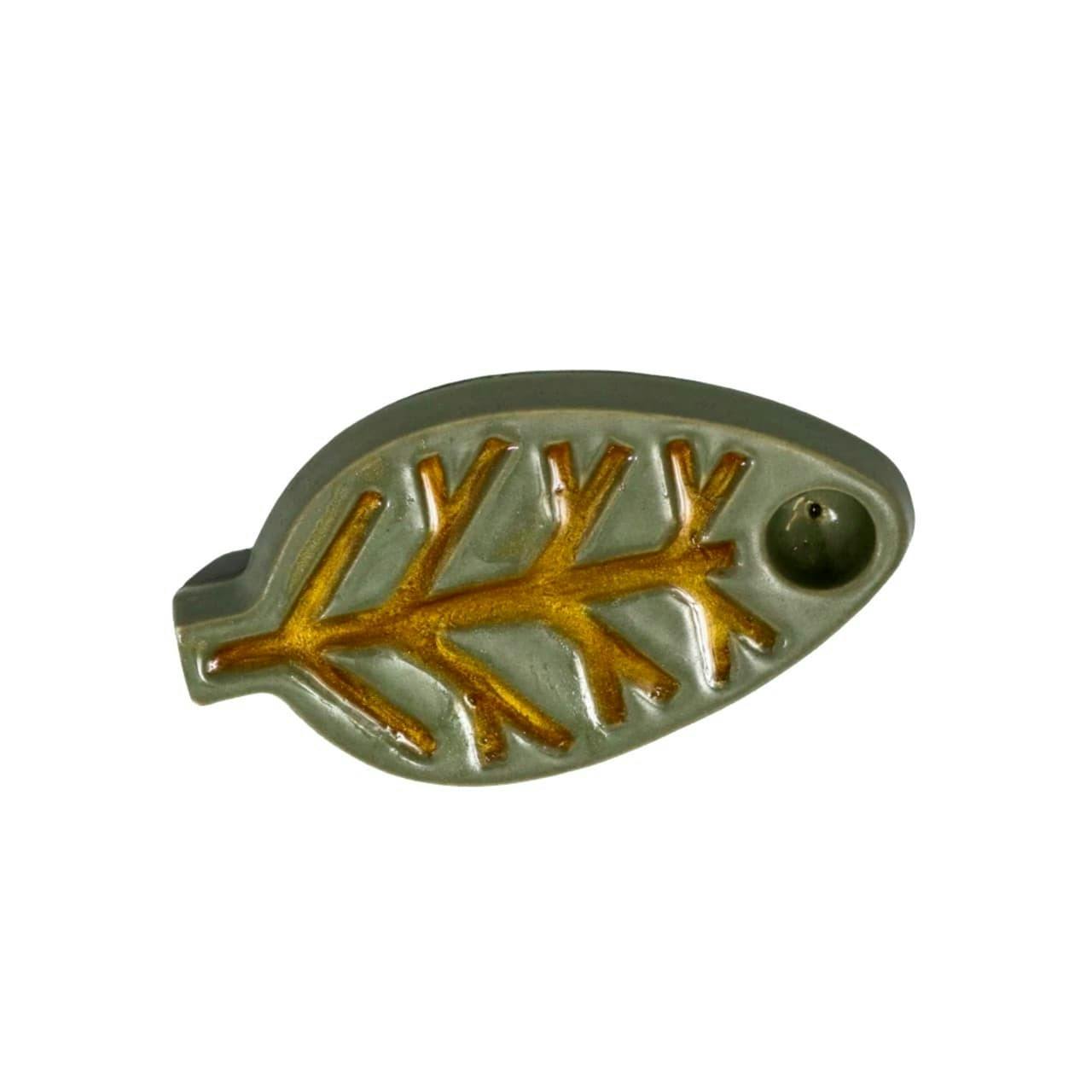 Oak and Earth MOSS Leaf Pipe
