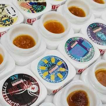 77 -Wax -Sneaky Sneakers - 1g