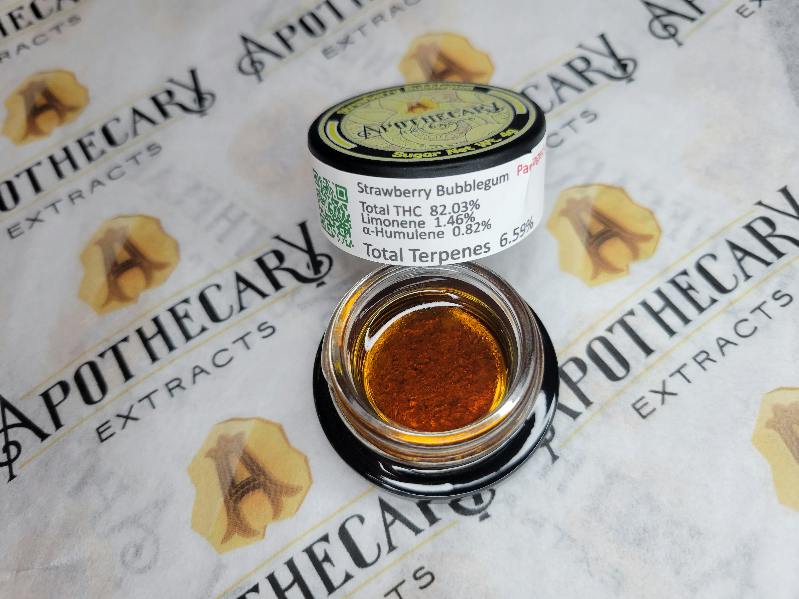 Strawberry Bubblegum Sugar - Indica 4g cannabis product