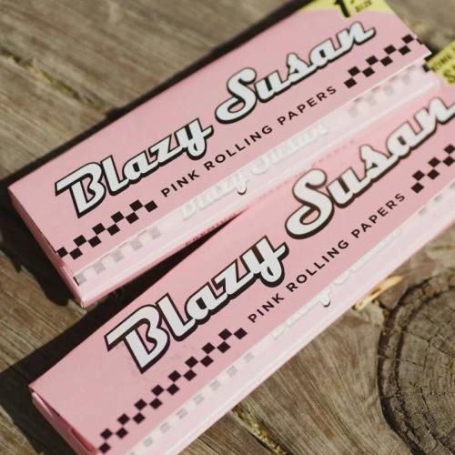 Blazy Susan - 1 1/4” Papers Pink