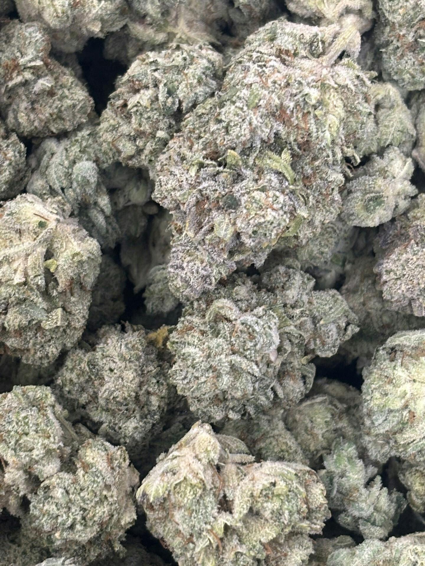 Gorilla Glue #4 Smalls (H-I) 30.8%