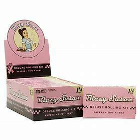 Blazy Susan - Pink Rolling Papers 1 1/4 at The Green Lady Dispensary