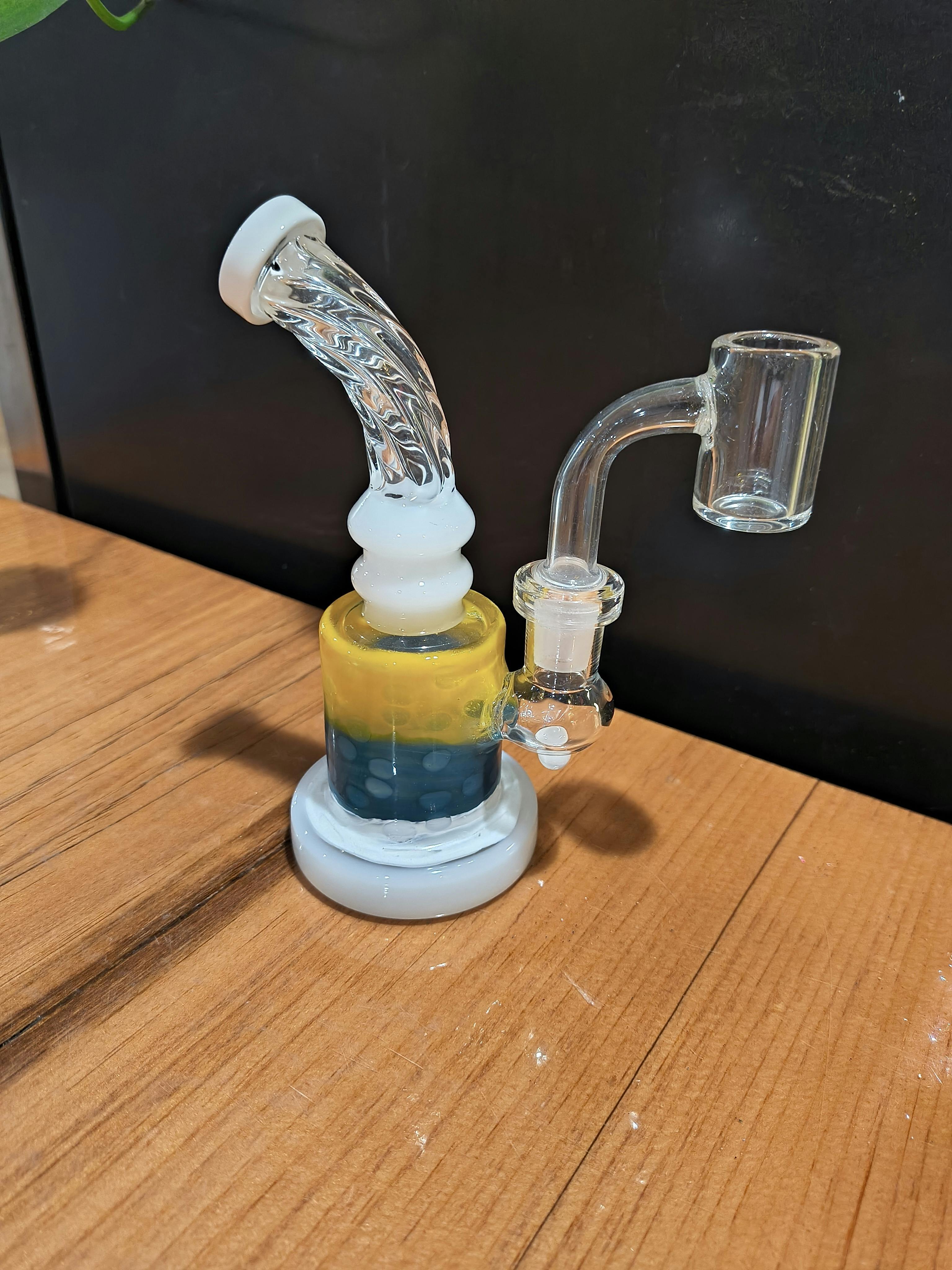 5" Flat Bottom Twisted Top Dab Rig at Lakewood Cannabis