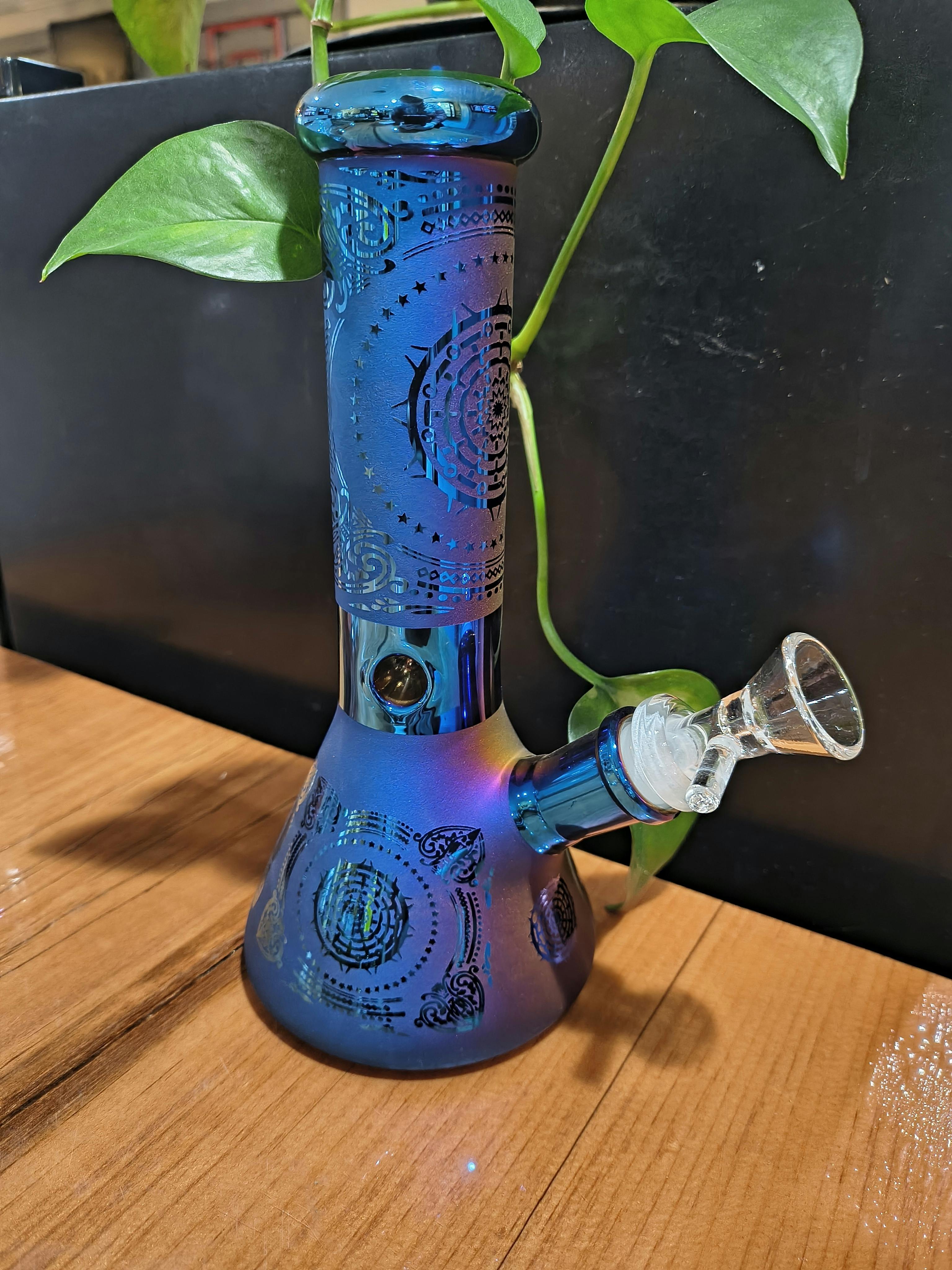 Base Art Water Pipe