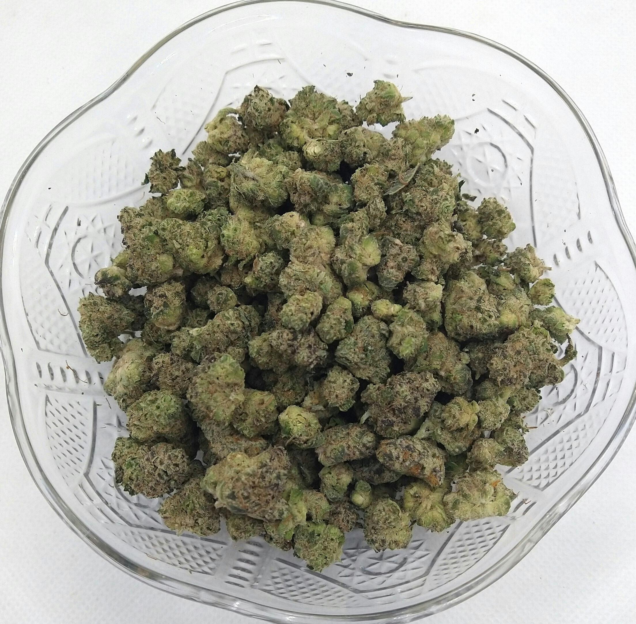 Highway Horticulture | Hashburger | Indica | Bulk Flower | Gold