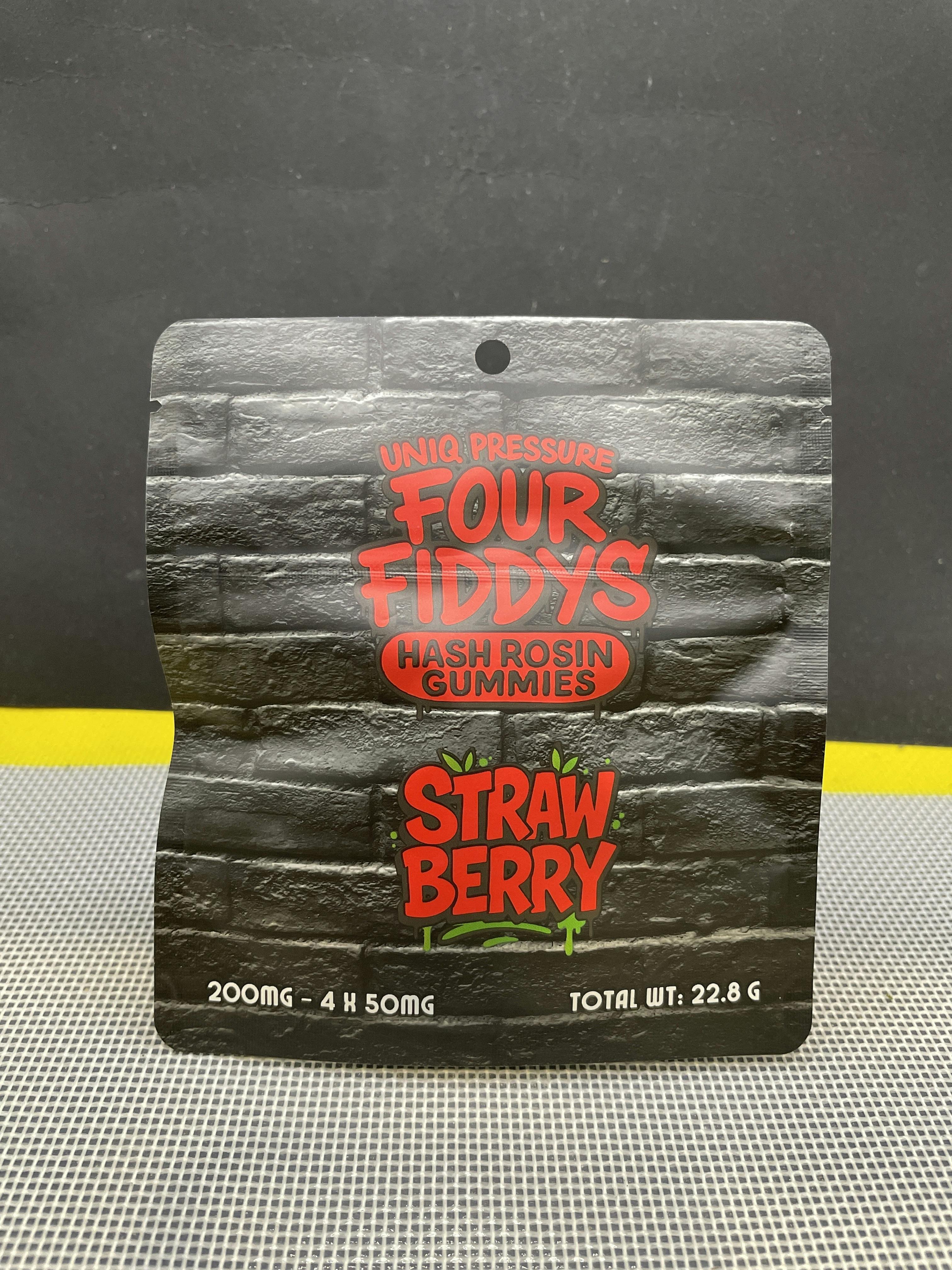 Strawberry Gummies | Gummies | 4pk | 50mg/ea