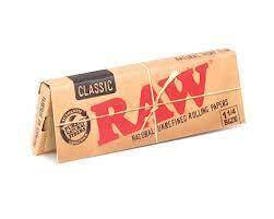 RAW Classic - 1 1/4 Rolling Papers