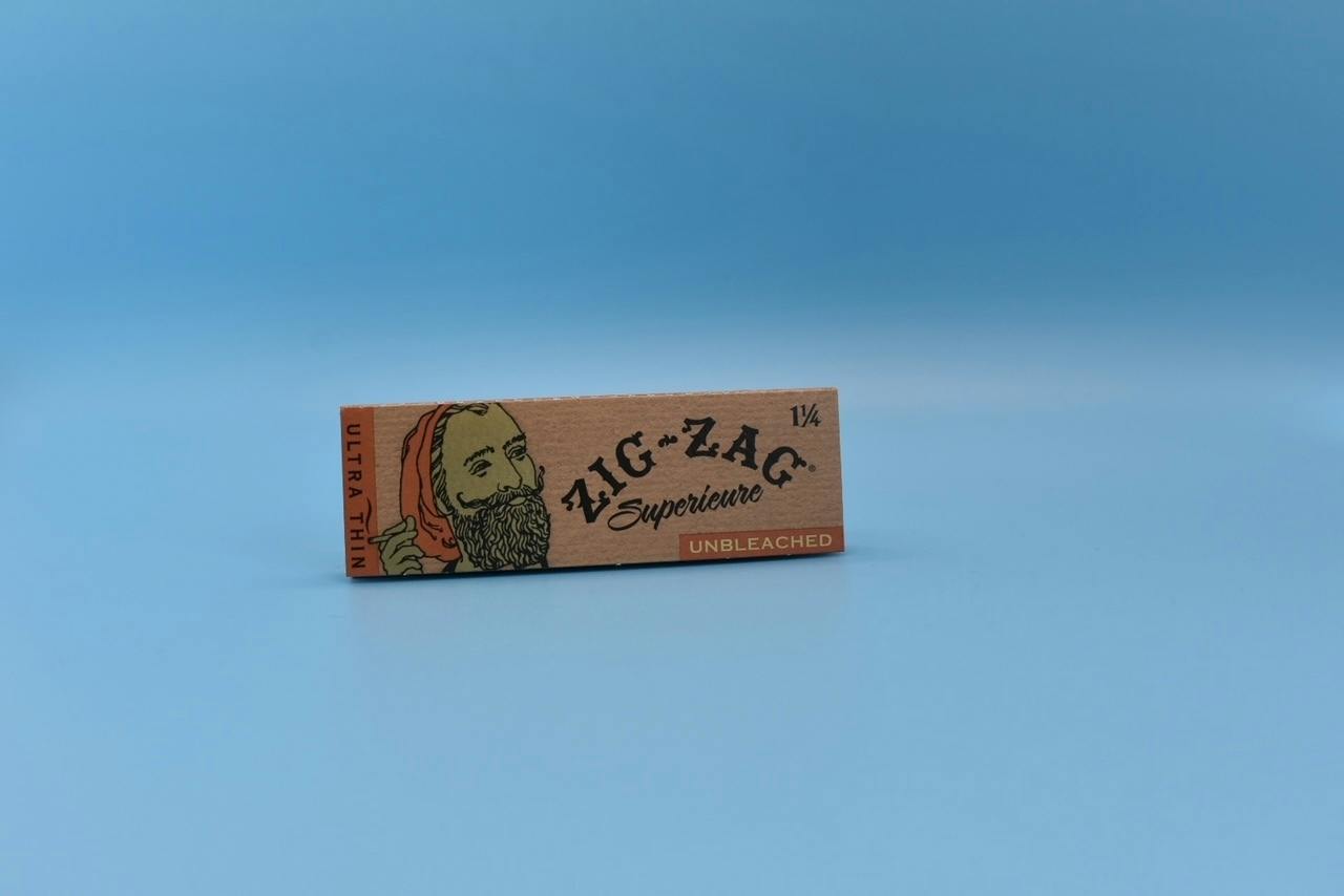 Zig-Zag 1.25 Unbleached Papers