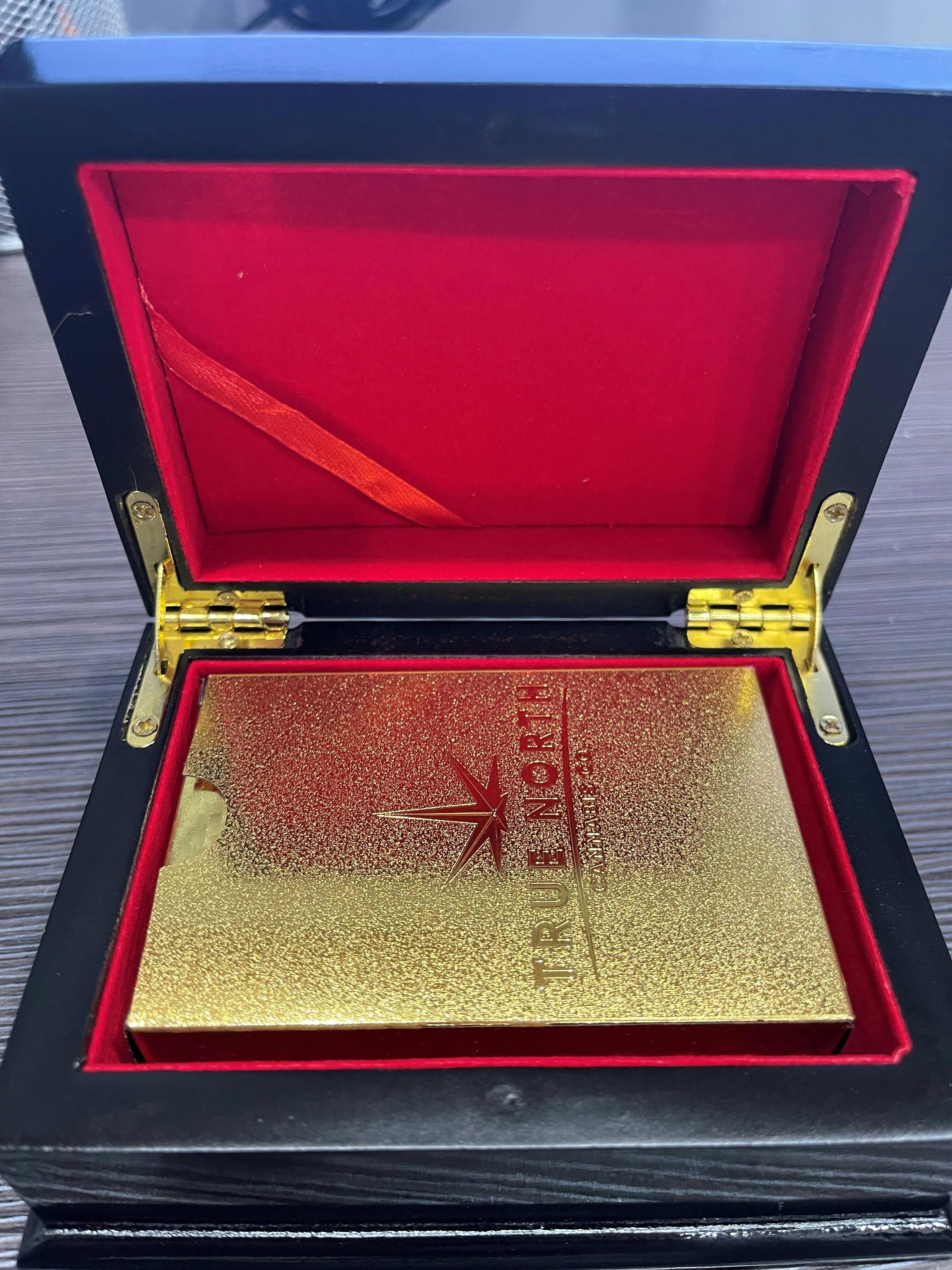 True North Nation Playing Cards Gold with case