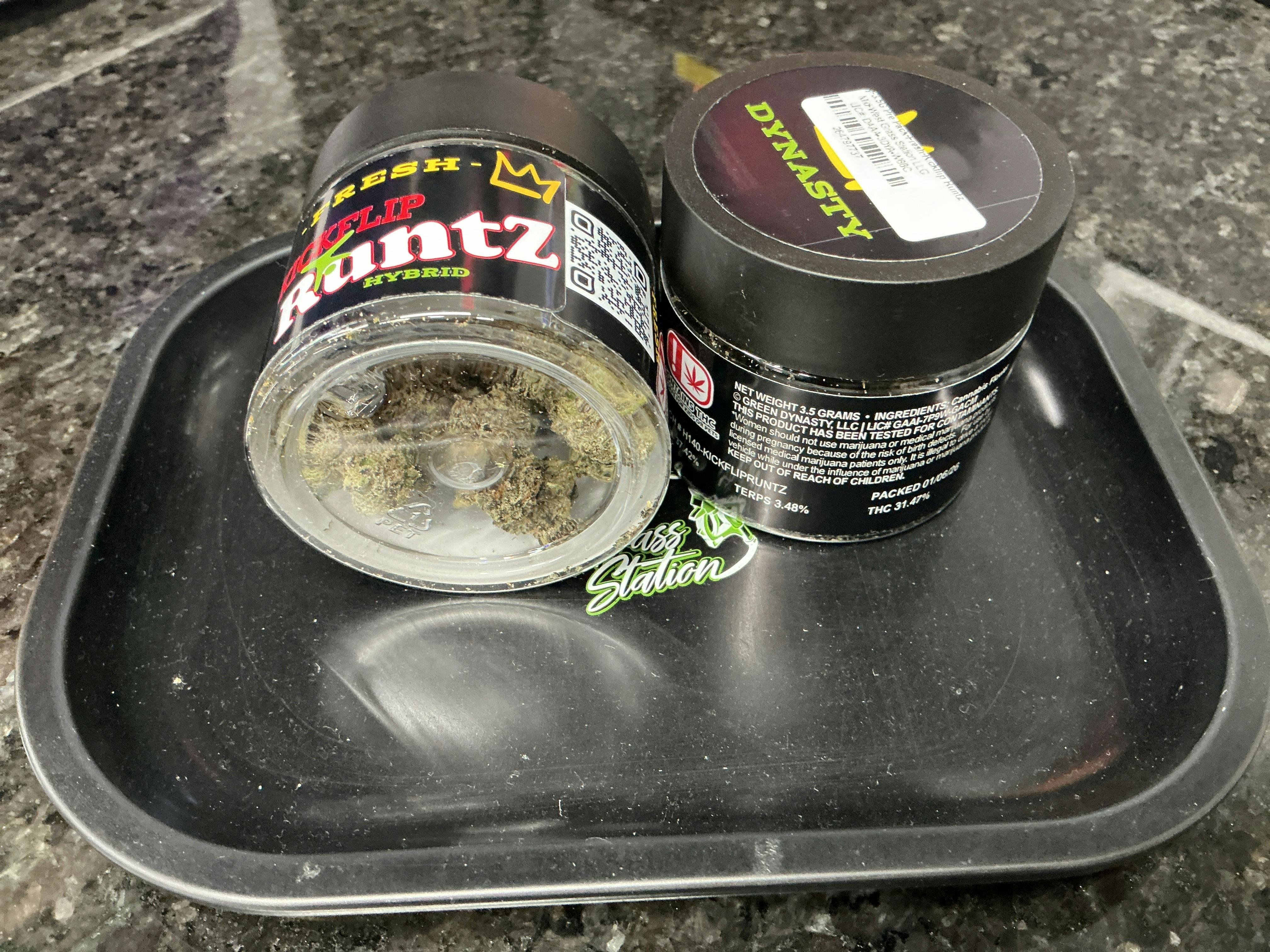 Dynasty Pre Vpack Fresh Kickflip Runtz
