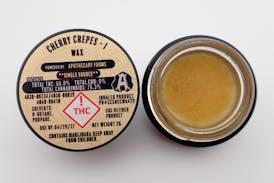 Cherry Crepes Wax - I 2G