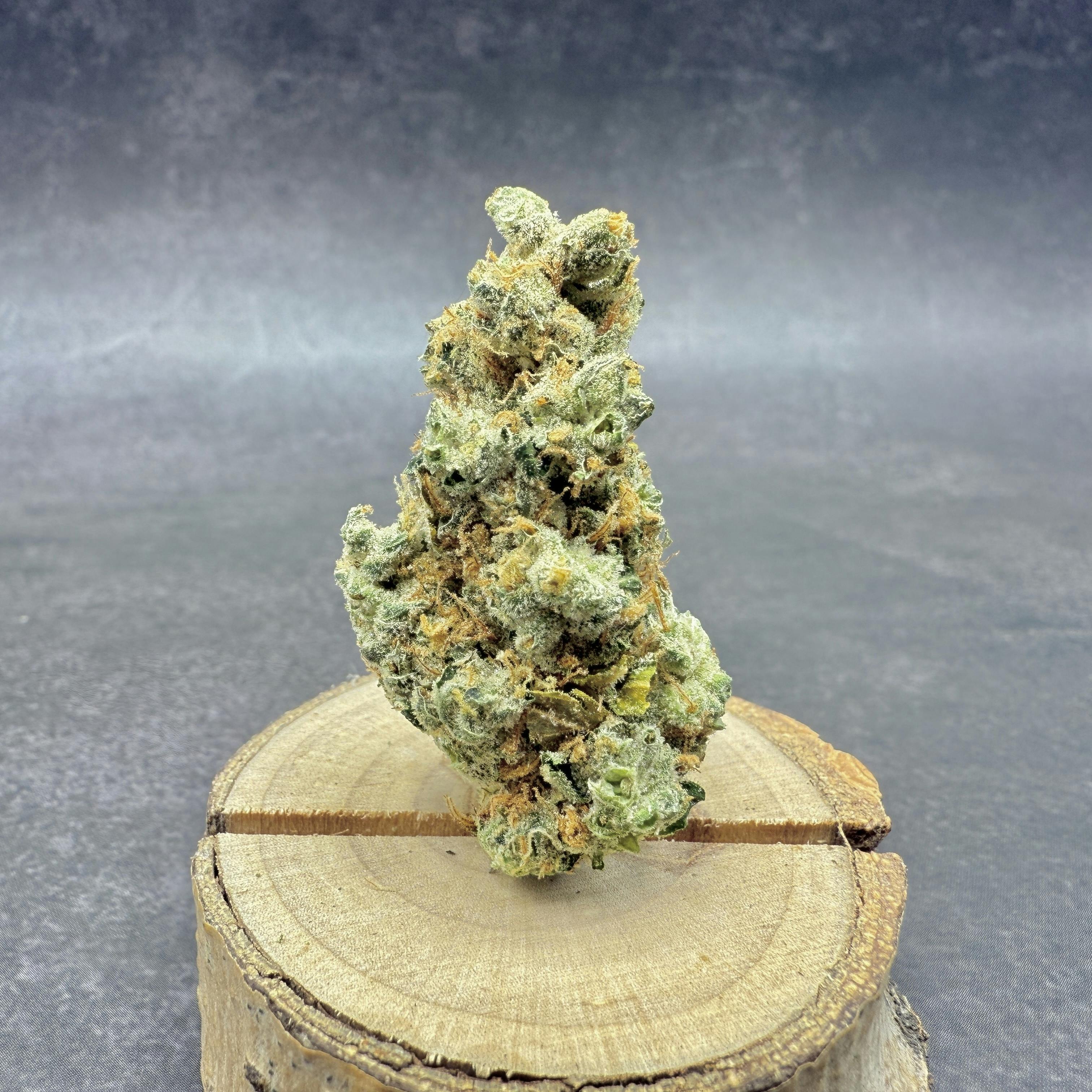 GMO | Deli Jar | Indica | Strawberry Fields Apothecary at Purple Co. MEDICAL