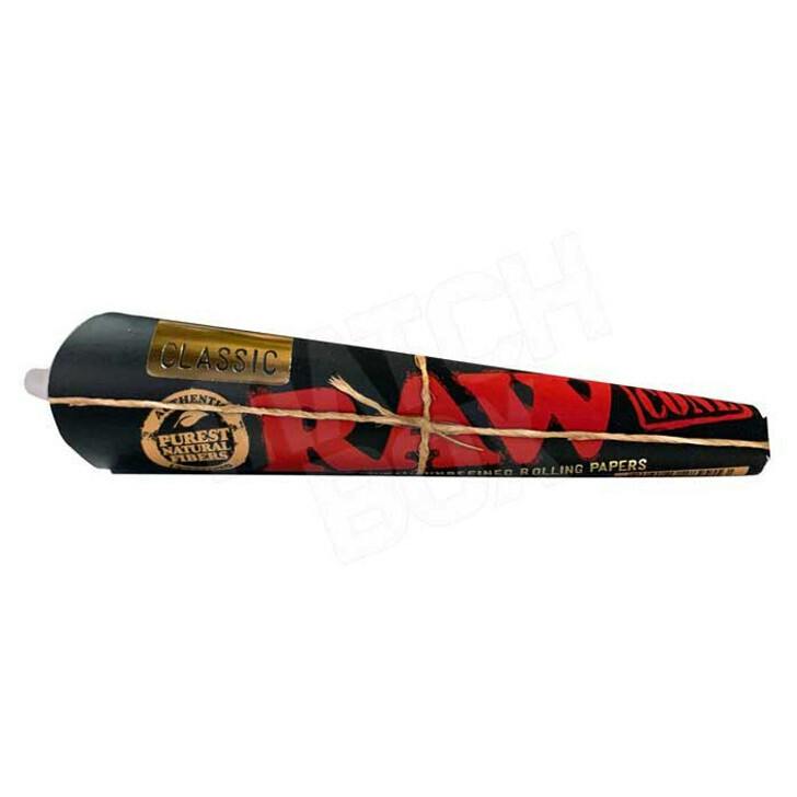 BLACK CLASSIC 1 1/4 SIZE CONES 6 PACK