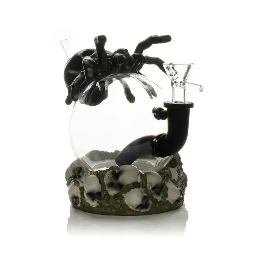 7.5" Spider & Skulls Water Pipe