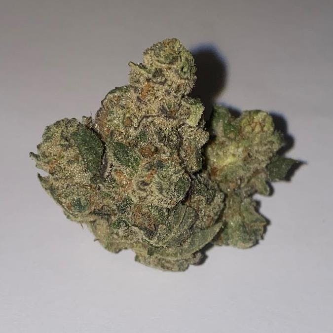 (100% Indica) Platinum shelf by: Legendary leaf