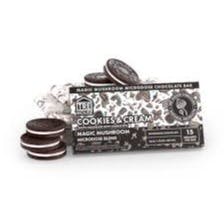 Magic Mushroom Chocolate | Cookies & Cream