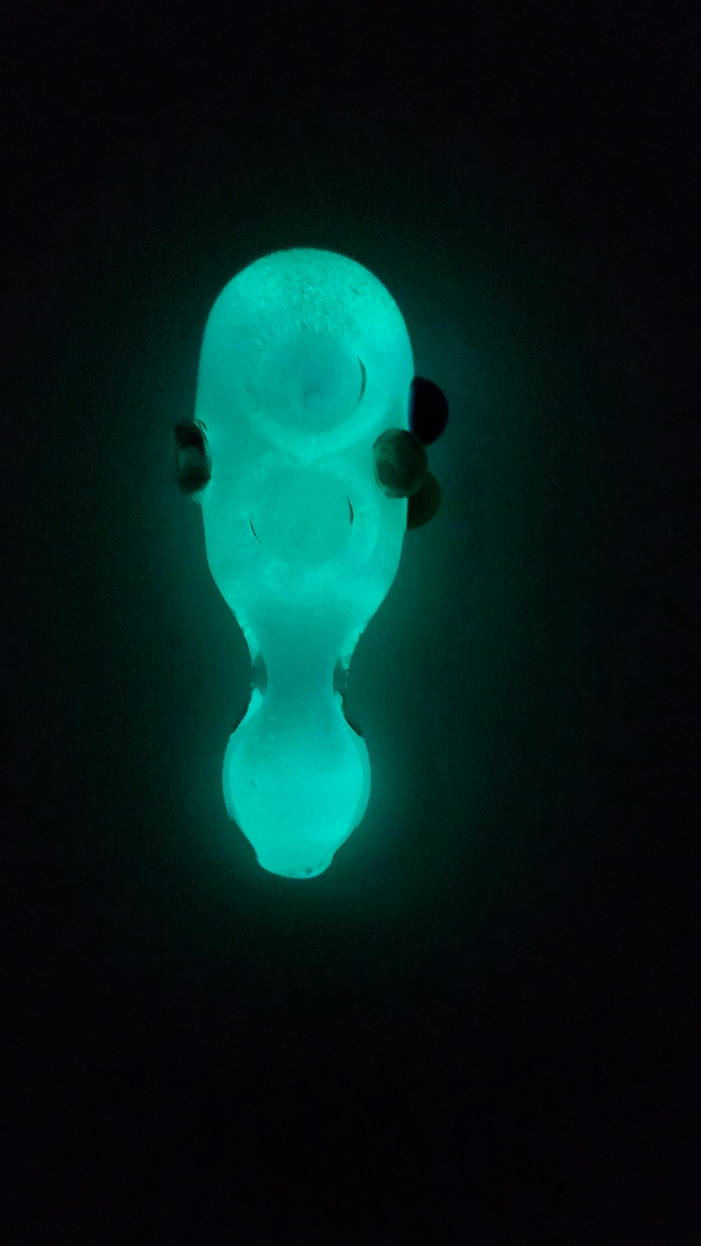$25 | Glow in the Dark Double Bowl Glass Pipe | SPS Wholesale | 0453
