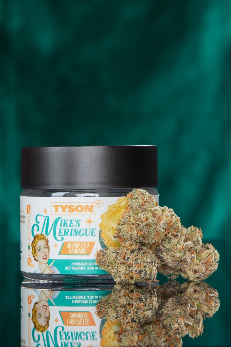Daze Off - — Maui Wowie