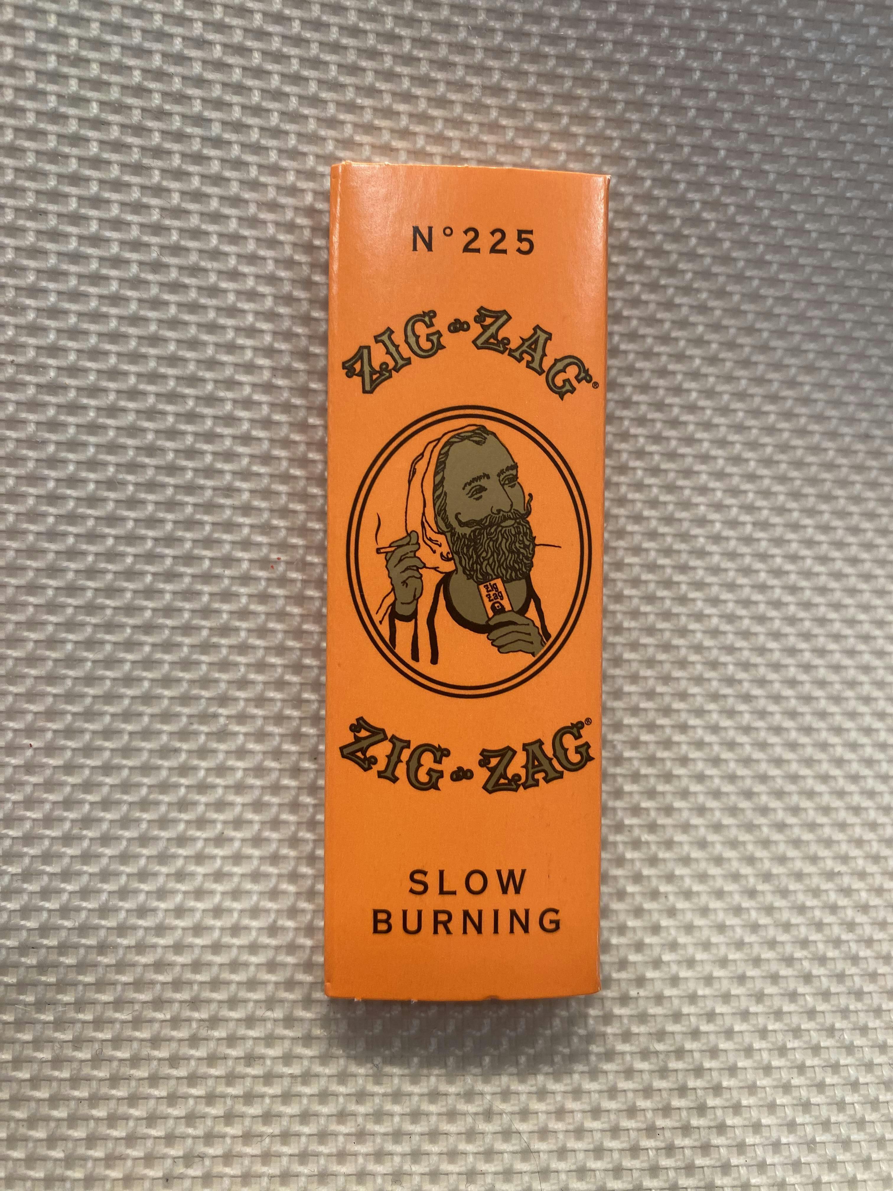 Zig Zag Orange Papers