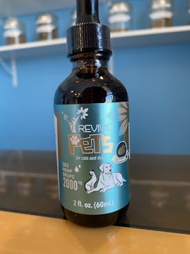 Revivid Pets 2000mg CBD Tincture Chicken