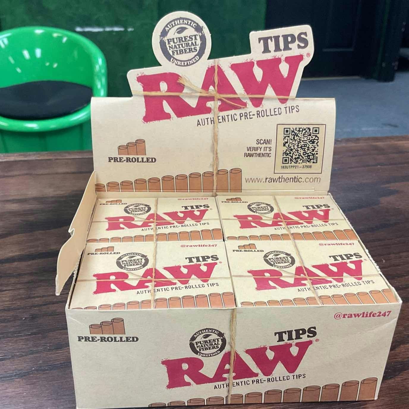 raw tips pre roll 21