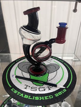 @WyomingMofo - 6' Recycler Blk/Red - Local Glass